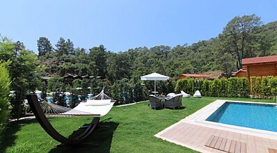 The Bay Beach Club Oda