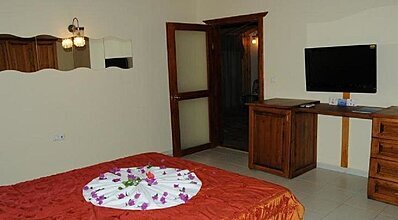 The Bay Beach Club Oda