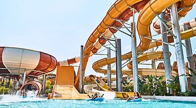 The Land of Legends Kingdom Otel Havuz / Deniz