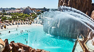 The Land of Legends Kingdom Otel Havuz / Deniz