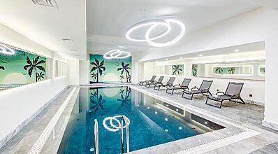 The Oba Hotel Havuz / Deniz