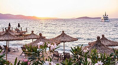 The Oba Hotel Havuz / Deniz