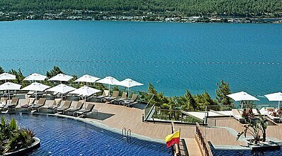 Titanic Luxury Collection Bodrum Havuz / Deniz
