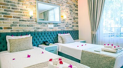 Tonoz Beach Hotel Oda