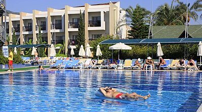 Tui Blue Tropical Havuz / Deniz