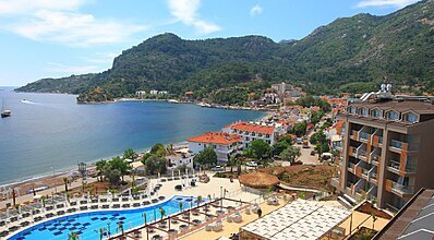 Turunç Premium Hotel Havuz / Deniz