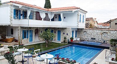 Viento Otel Alacati Havuz / Deniz