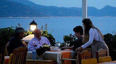 Villa Hotel Tamara Yeme / İçme