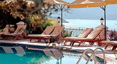 Villa Hotel Tamara Havuz / Deniz
