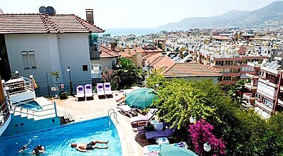 Villa Sonata Havuz / Deniz