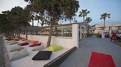 Voxx Marmaris Beach Resort Havuz / Deniz