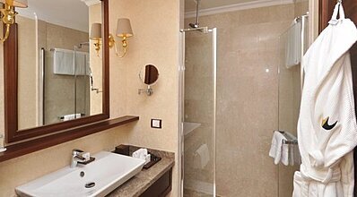 Wellborn Luxury Hotel Oda