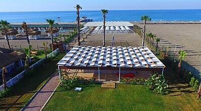 Wind of Lara Hotel & Spa Havuz / Deniz