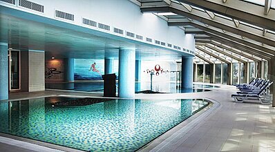 Yasmin Bodrum Resort Havuz / Deniz