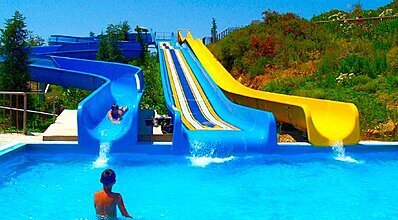 Yasmin Bodrum Resort Havuz / Deniz