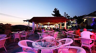 Yel Holiday Hotel Yeme / İçme