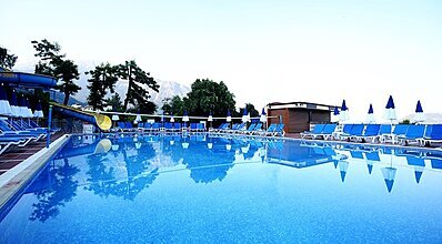Yel Holiday Hotel Havuz / Deniz