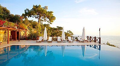 Zakros Hotel Lykia Havuz / Deniz