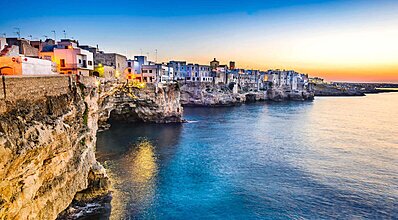 Güney İtalya Ve İyonya Kıyıları Genel