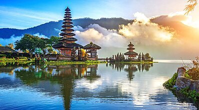 Kuala Lumpur - Singapur - Bali Turu Genel