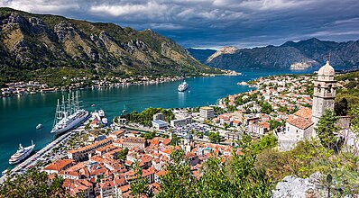 Uçaklı Balkan Turu Genel